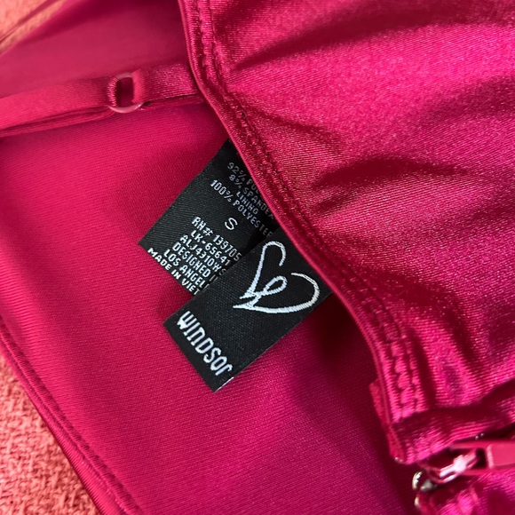 Windsor Prom Dress - Picture 4 of 5